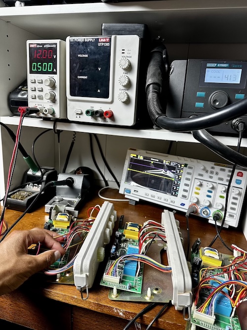 Proyecto de robótica EDOOL con diseño mecánico, electrónica y programación